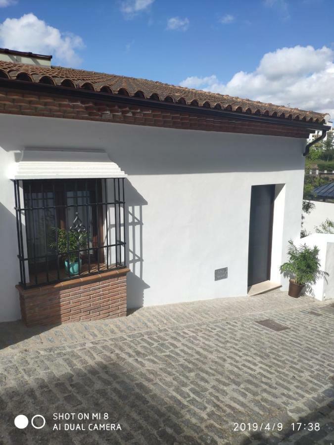 Apartamentos Cantareria, Jazmin. Setenil De Las Bodegas Exterior photo